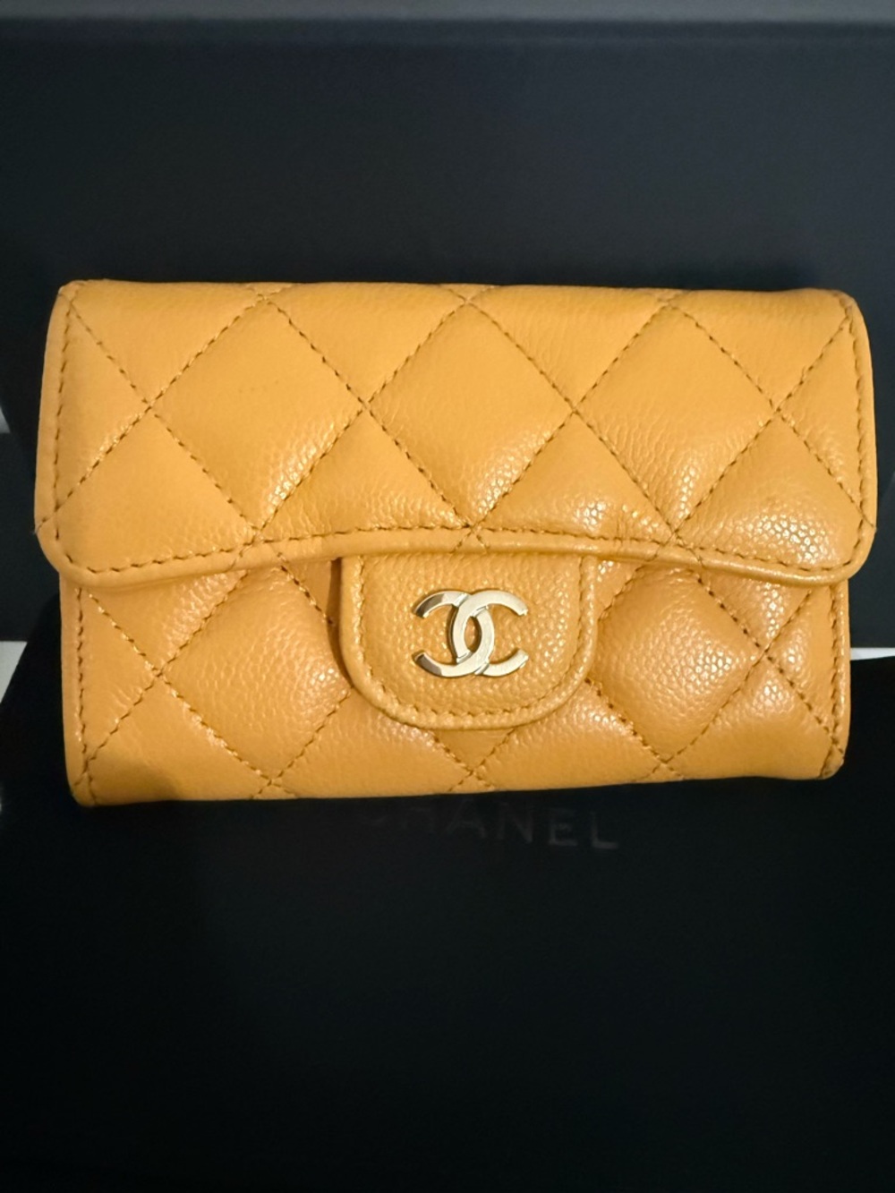 Authentic Chanel cardholder - Picture 2 of 5